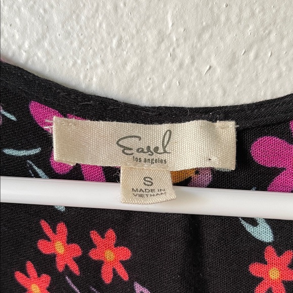 Easel Los Angeles Vibrant Floral Sleeveless Romper JumpSuit Colorful Wide Leg - Picture 3 of 6